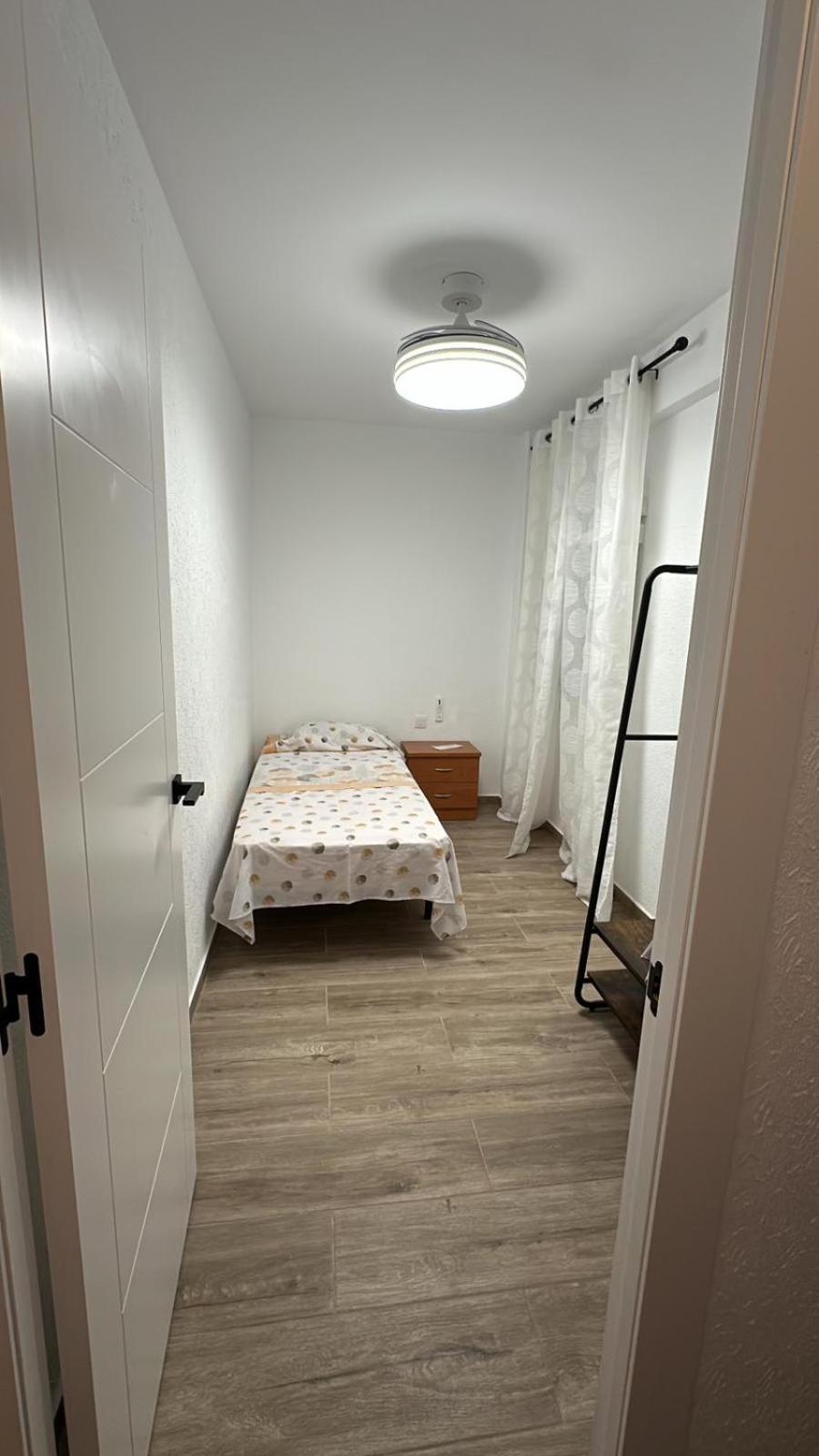 Happy Hideaway Apartment Alicante Bagian luar foto