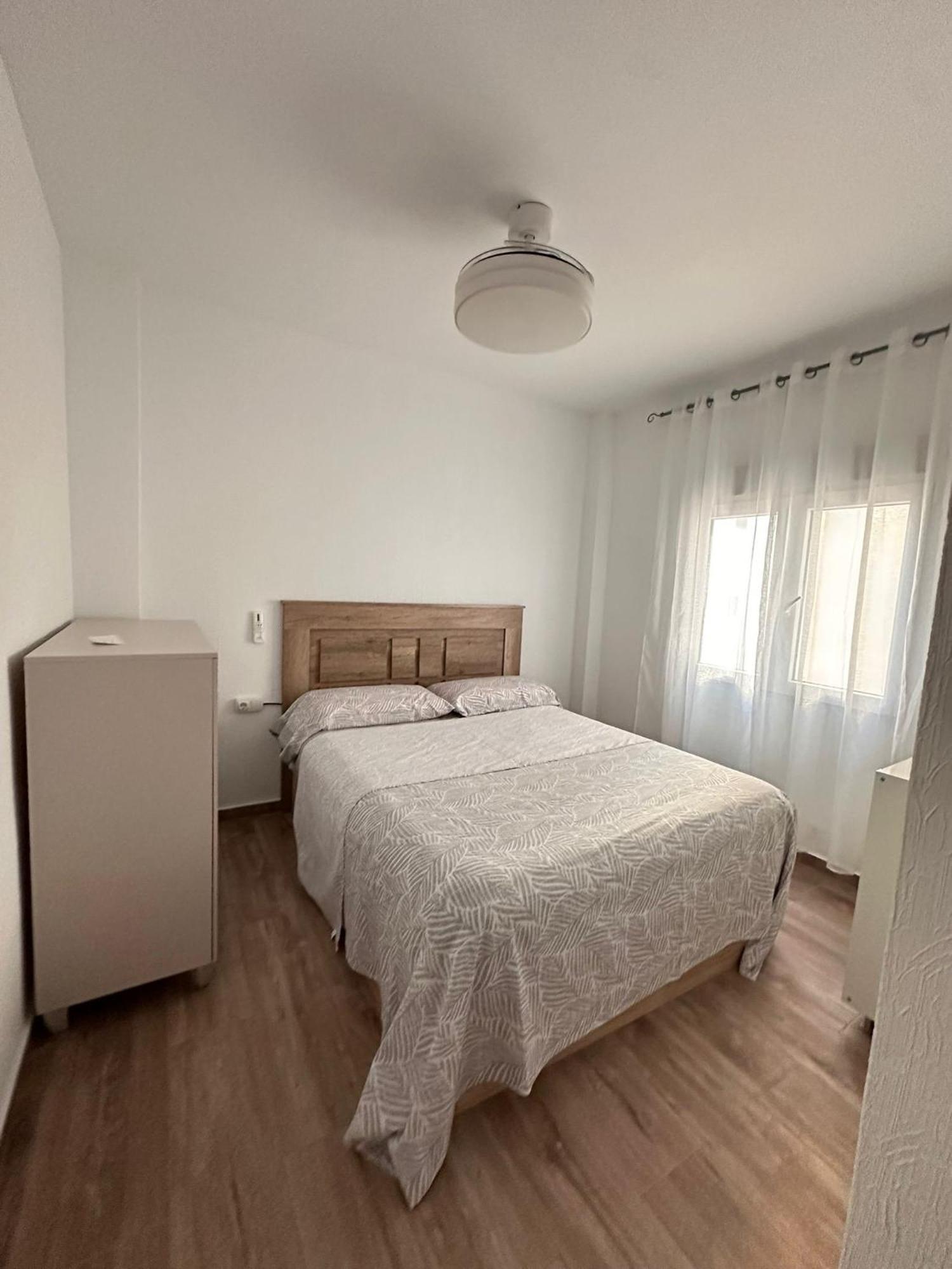 Happy Hideaway Apartment Alicante Bagian luar foto